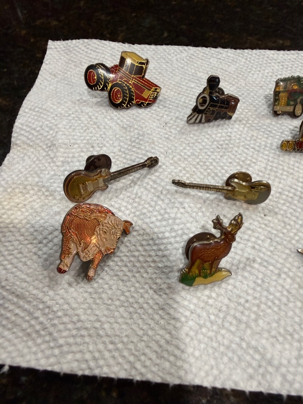 Assorted Enamel Pin Set - Multicolor - Picture 4 of 5